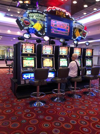 Jade Emperor slot machine